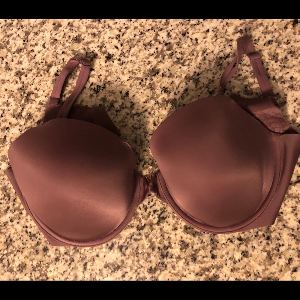 Victoria’s Secret bra